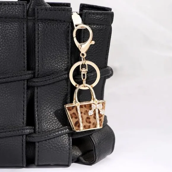 🆕️ Golden Leopard Pattern HandBag Rhinestone Keychain Purse Charm ~ Gift Glam